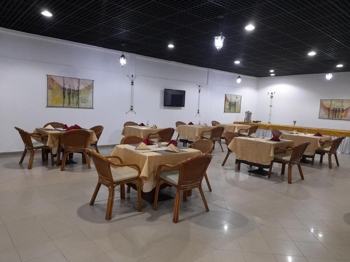 Tulun Lungi Airport Hotels מראה חיצוני תמונה