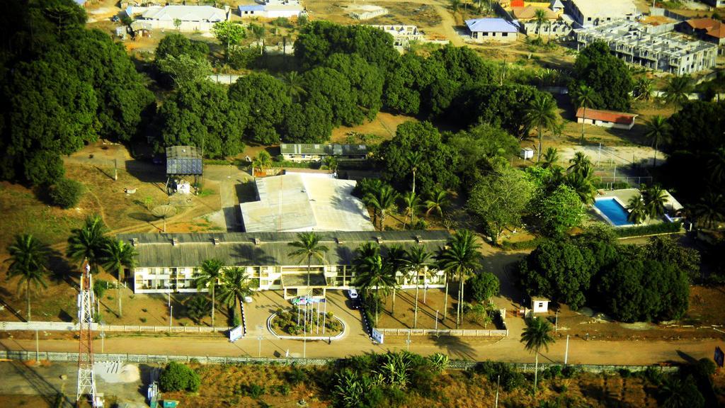 Tulun Lungi Airport Hotels מראה חיצוני תמונה