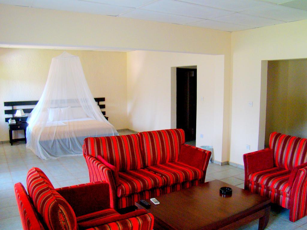 Tulun Lungi Airport Hotels חדר תמונה