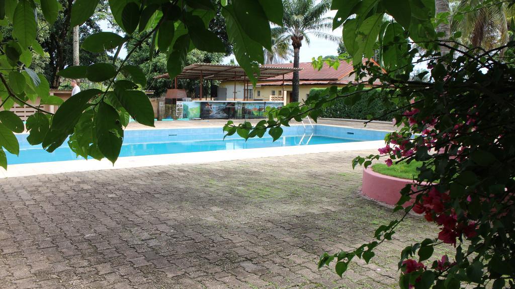 Tulun Lungi Airport Hotels מראה חיצוני תמונה