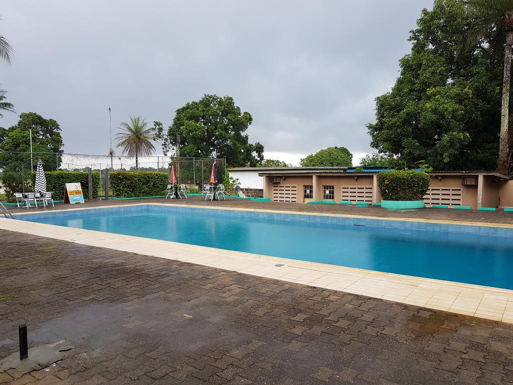 Tulun Lungi Airport Hotels מראה חיצוני תמונה