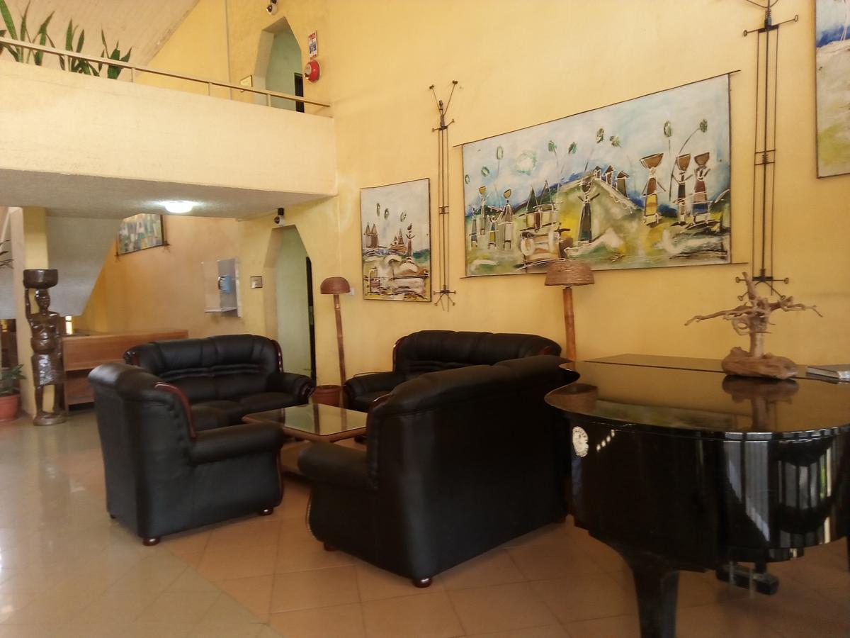 Tulun Lungi Airport Hotels מראה חיצוני תמונה