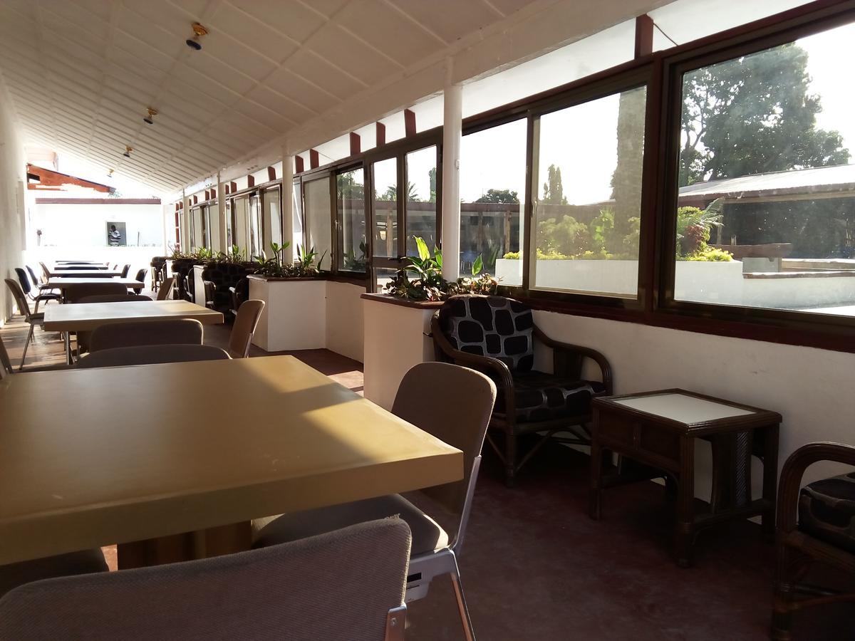 Tulun Lungi Airport Hotels מראה חיצוני תמונה